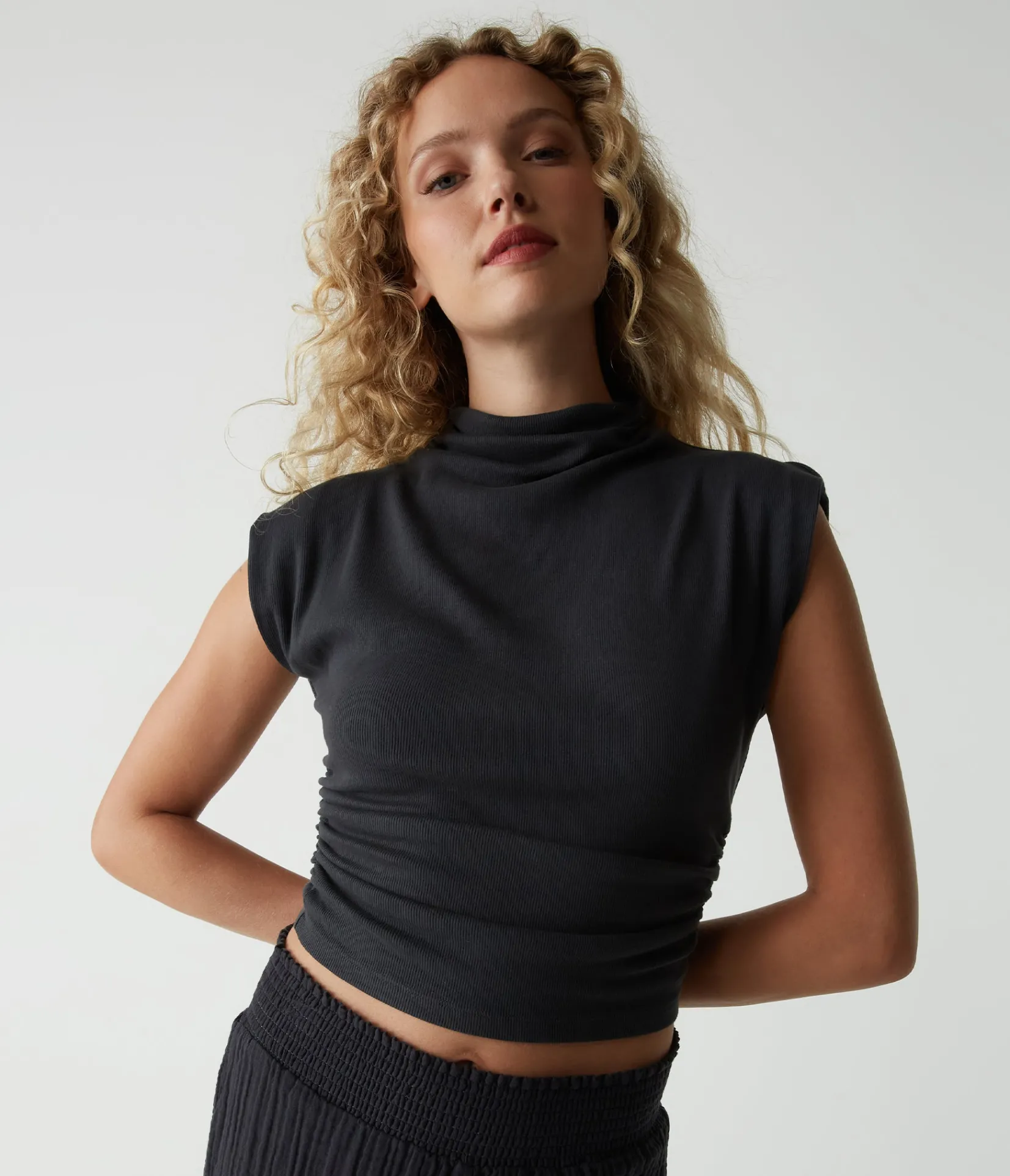 amara_power_shoulder_tee_40.webp Michael Stars Amara Power Shoulder Tee- Tops, Blouses & Shirts | T-Shirts