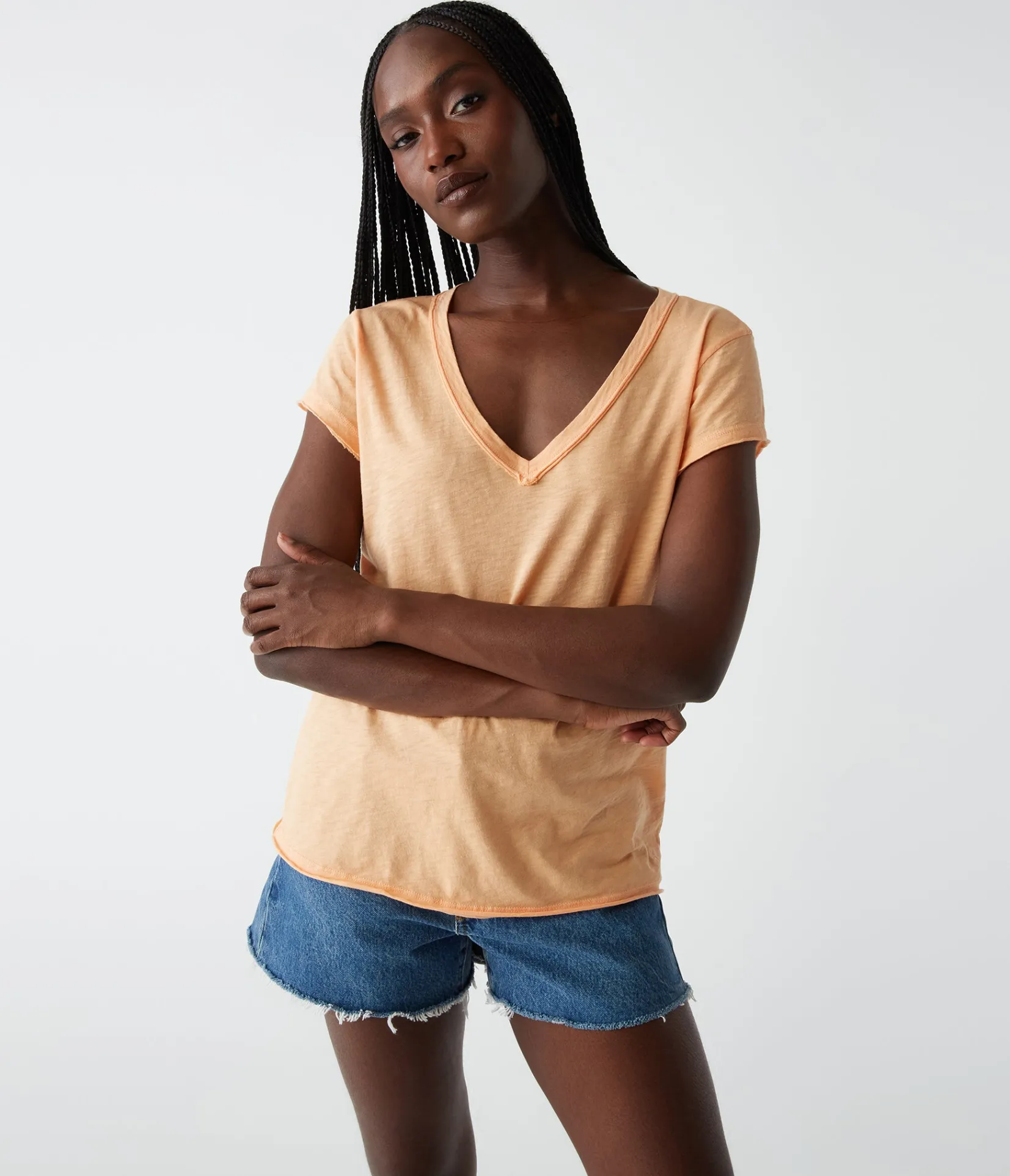 baxter_vneck_tee_24.webp Michael Stars Baxter V-Neck Tee- T-Shirts | Supima Cotton T-Shirts