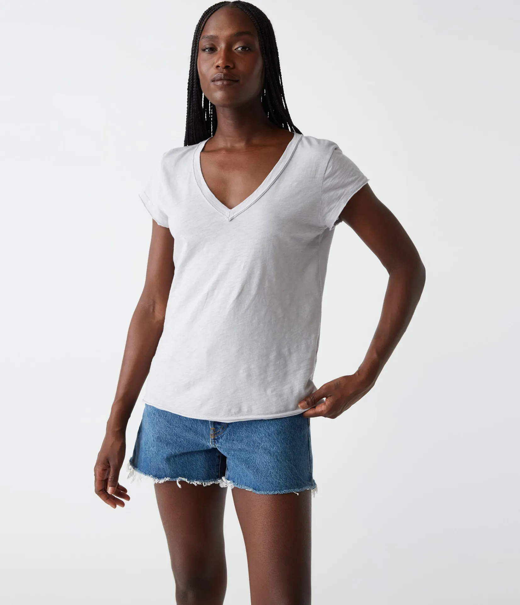 baxter_vneck_tee_28.webp Michael Stars Baxter V-Neck Tee- T-Shirts | Supima Cotton T-Shirts
