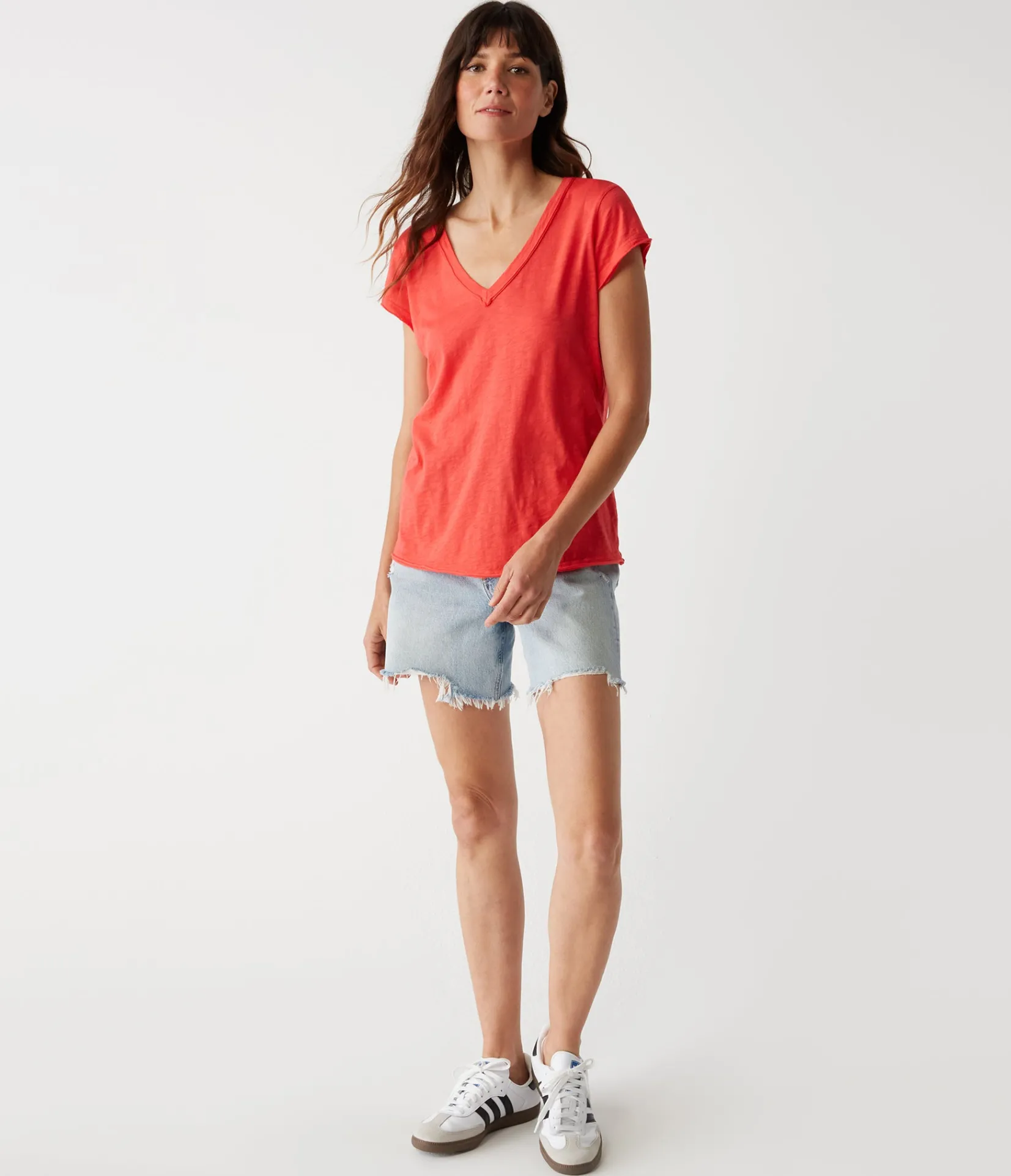 baxter_vneck_tee_41.webp Michael Stars Baxter V-Neck Tee- T-Shirts | Supima Cotton T-Shirts