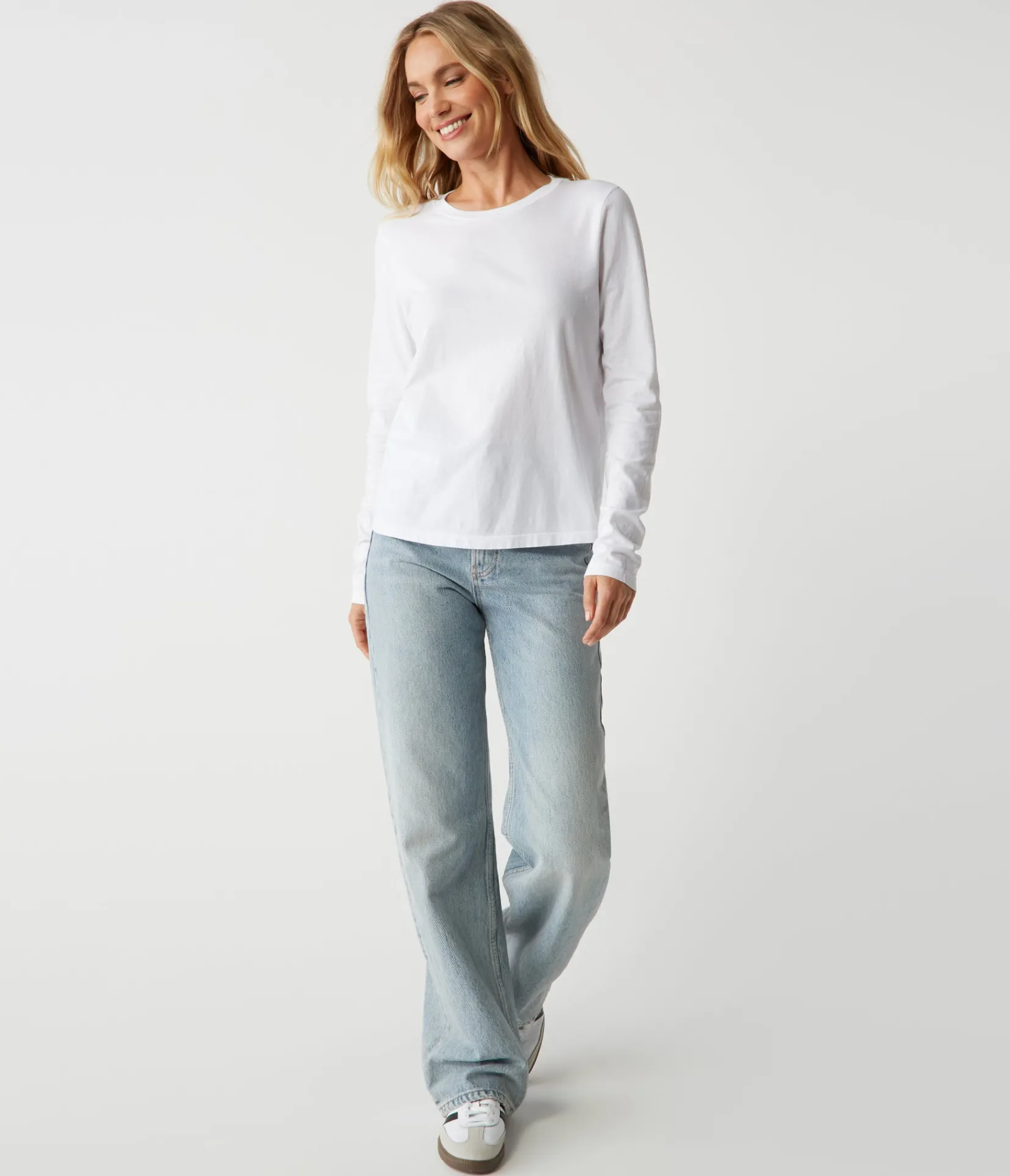 clarissa_long_sleeve_tee_1.webp Michael Stars Clarissa Long Sleeve Tee- T-Shirts | Daily T-Shirts