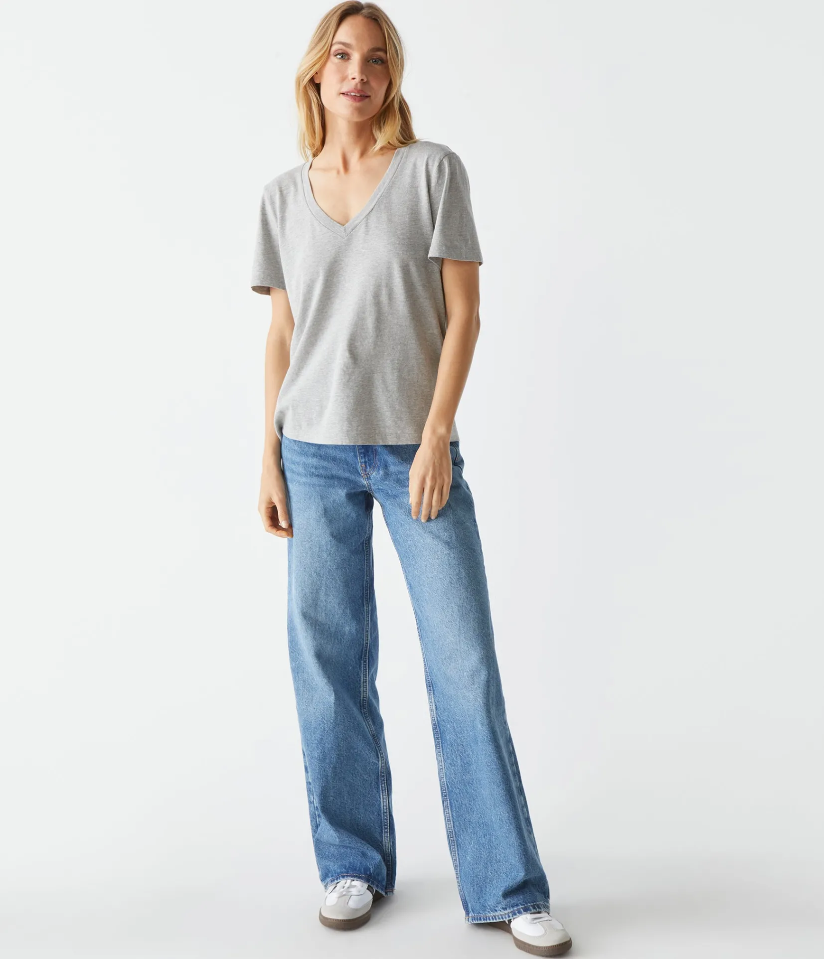 daria_vneck_tee_21.webp Michael Stars Daria V-Neck Tee- T-Shirts | Daily T-Shirts