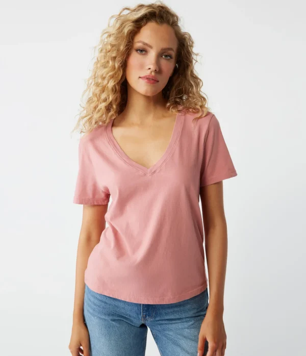 Michael Stars Daria V-Neck Tee- T-Shirts | Daily T-Shirts