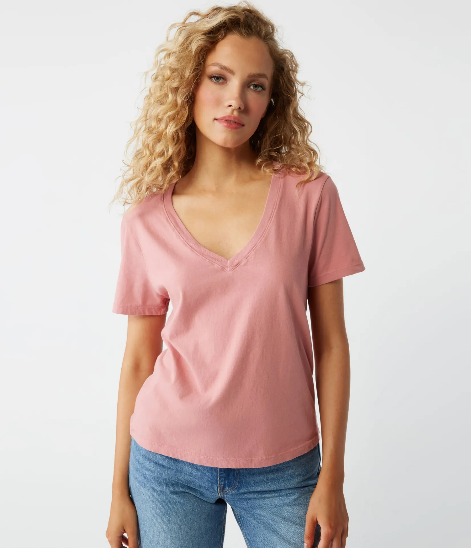 daria_vneck_tee_29.webp Michael Stars Daria V-Neck Tee- T-Shirts | Daily T-Shirts