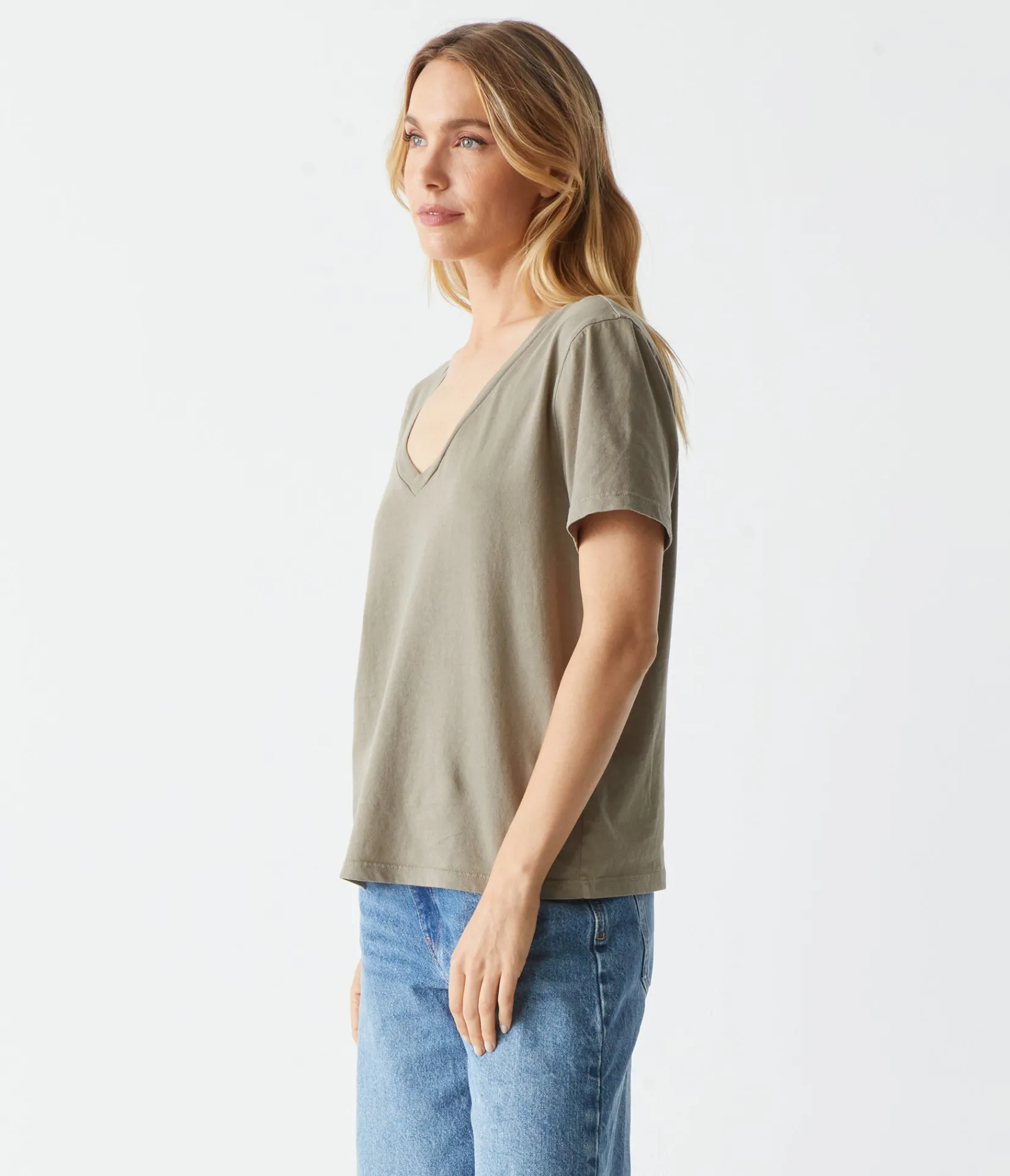 daria_vneck_tee_34.webp Michael Stars Daria V-Neck Tee- T-Shirts | Daily T-Shirts