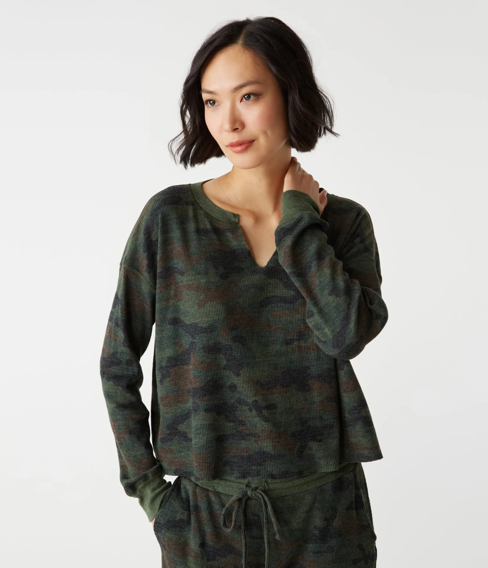 delia_camo_thermal_0.webp Michael Stars Delia Camo Thermal- T-Shirts | Loungewear