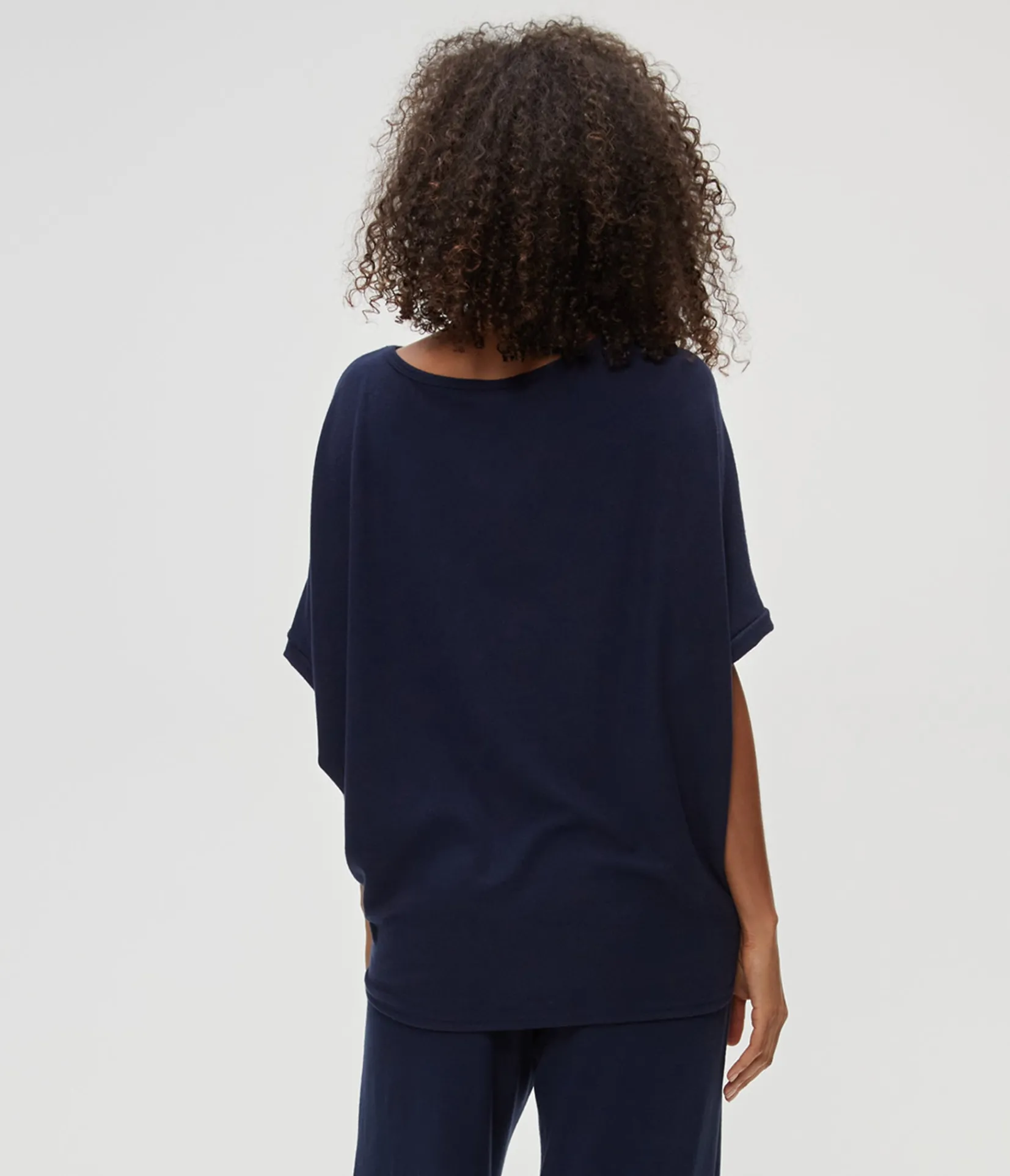 ellie_elbow_sleeve_top_7.webp Michael Stars Ellie Elbow Sleeve Top- Loungewear