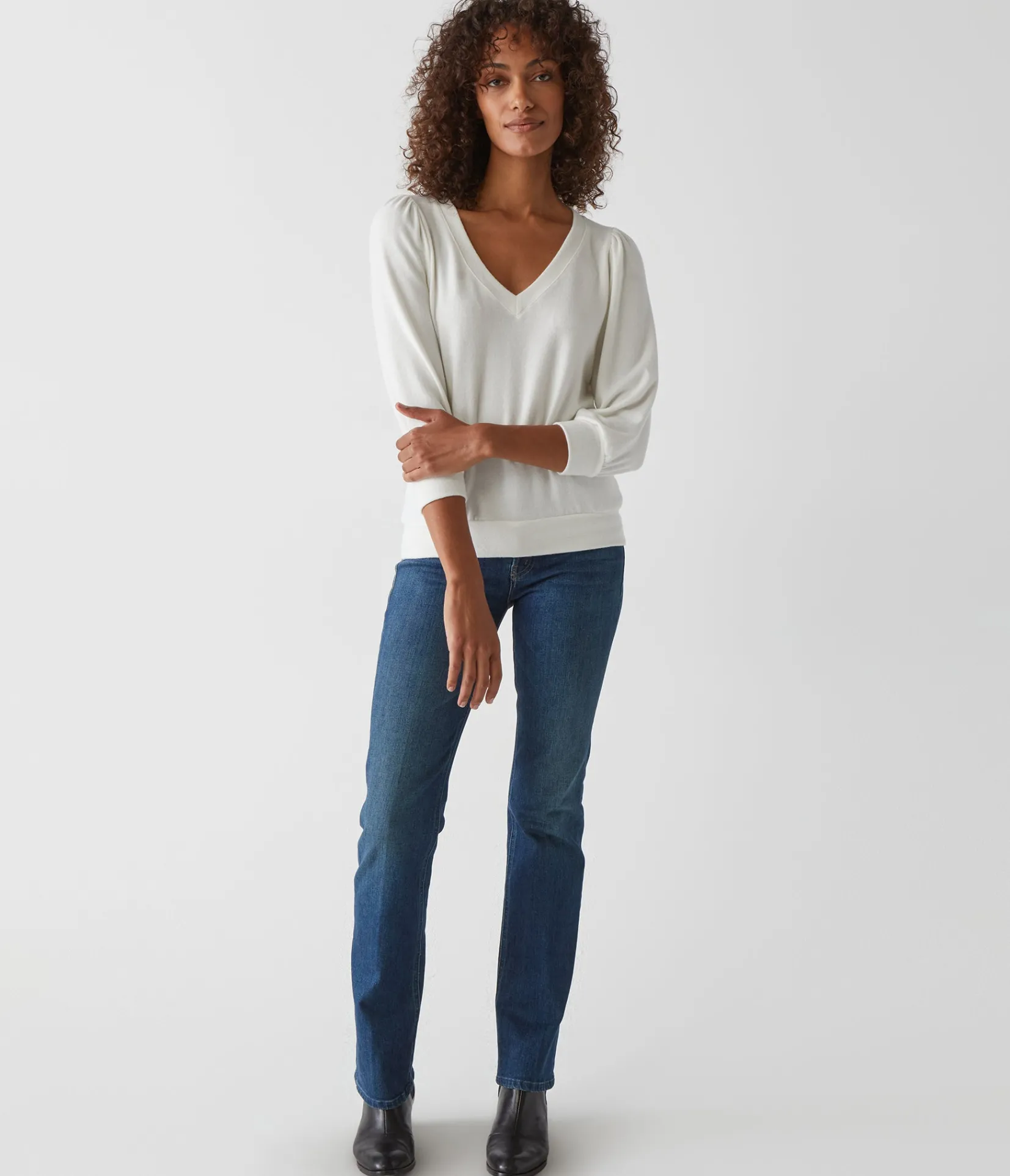 gabriella_vneck_top_26.webp Michael Stars Gabriella V-Neck Top- Loungewear