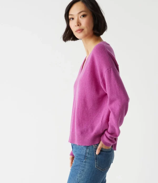 Michael Stars Gemma V-Neck Cashmere Sweater- Sweaters & Cardigans