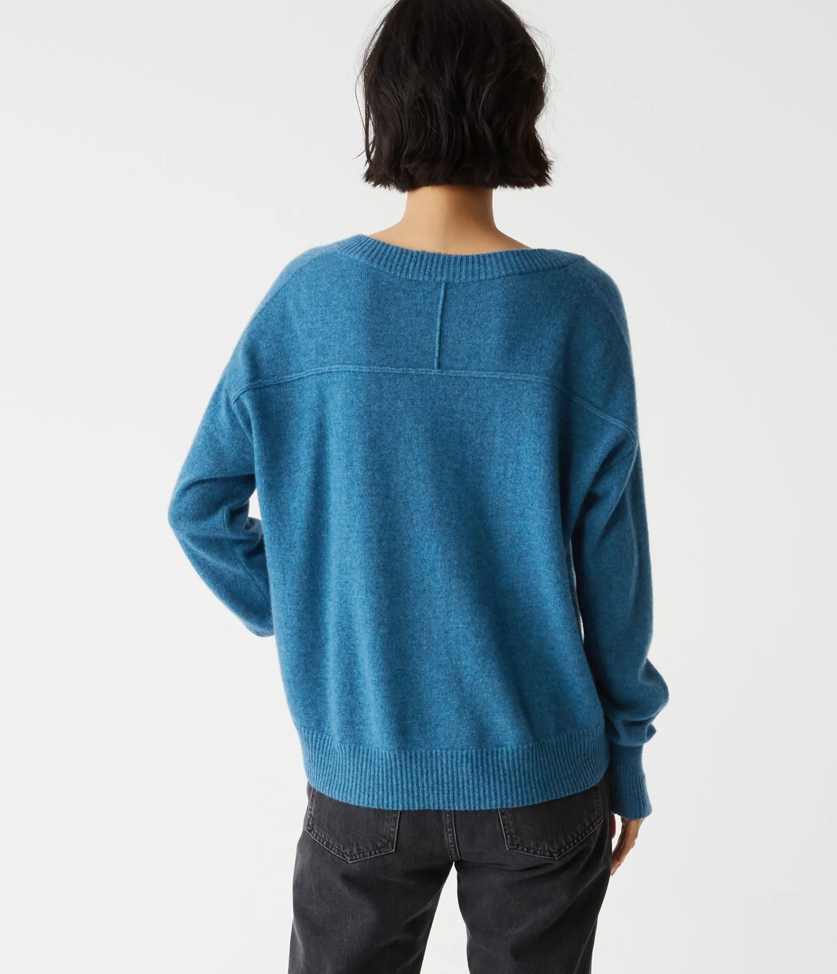gemma_vneck_cashmere_sweater_23.webp Michael Stars Gemma V-Neck Cashmere Sweater- Sweaters & Cardigans
