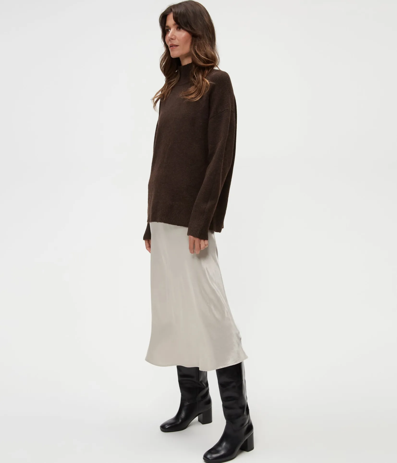 leila_bias_midi_skirt_19.webp Michael Stars Leila Bias Midi Skirt- Pants, Shorts & Skirts