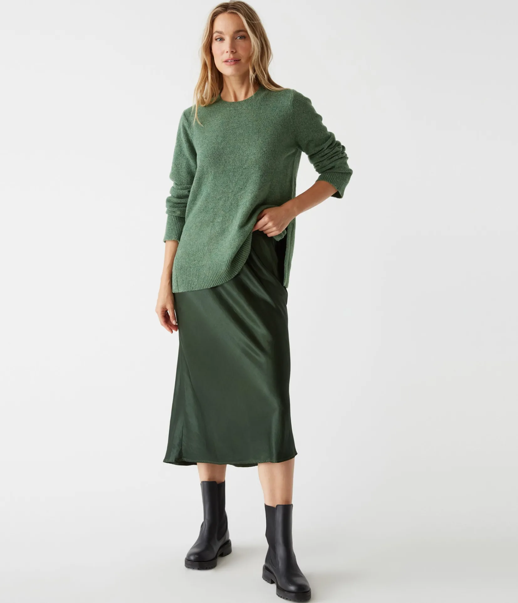 leila_bias_midi_skirt_25.webp Michael Stars Leila Bias Midi Skirt- Pants, Shorts & Skirts