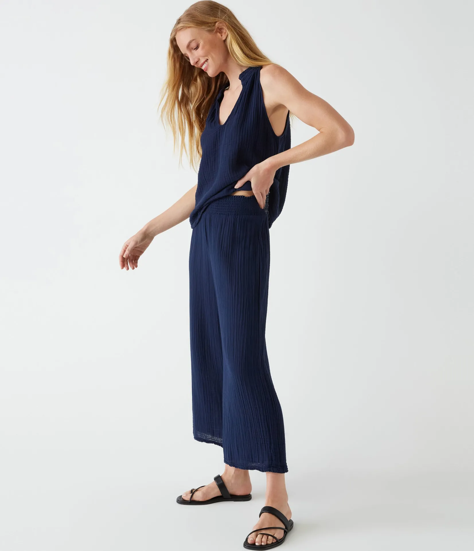 medina_cropped_gauze_pant_15.webp Michael Stars Medina Cropped Gauze Pant- Pants, Shorts & Skirts