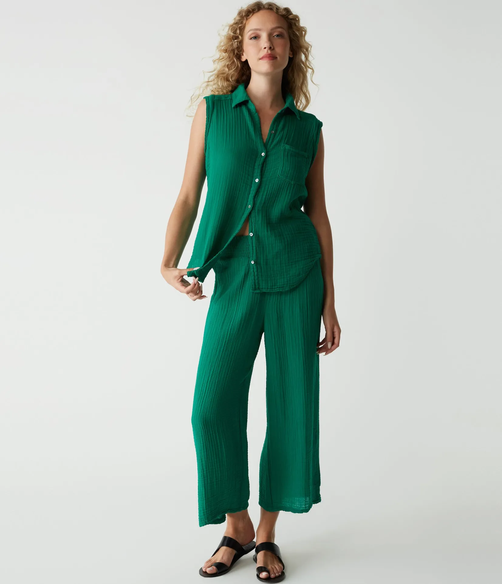medina_cropped_gauze_pant_45.webp Michael Stars Medina Cropped Gauze Pant- Pants, Shorts & Skirts