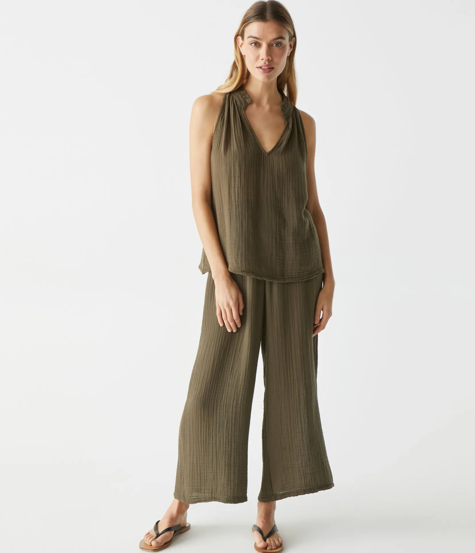medina_cropped_gauze_pant_59.webp Michael Stars Medina Cropped Gauze Pant- Pants, Shorts & Skirts