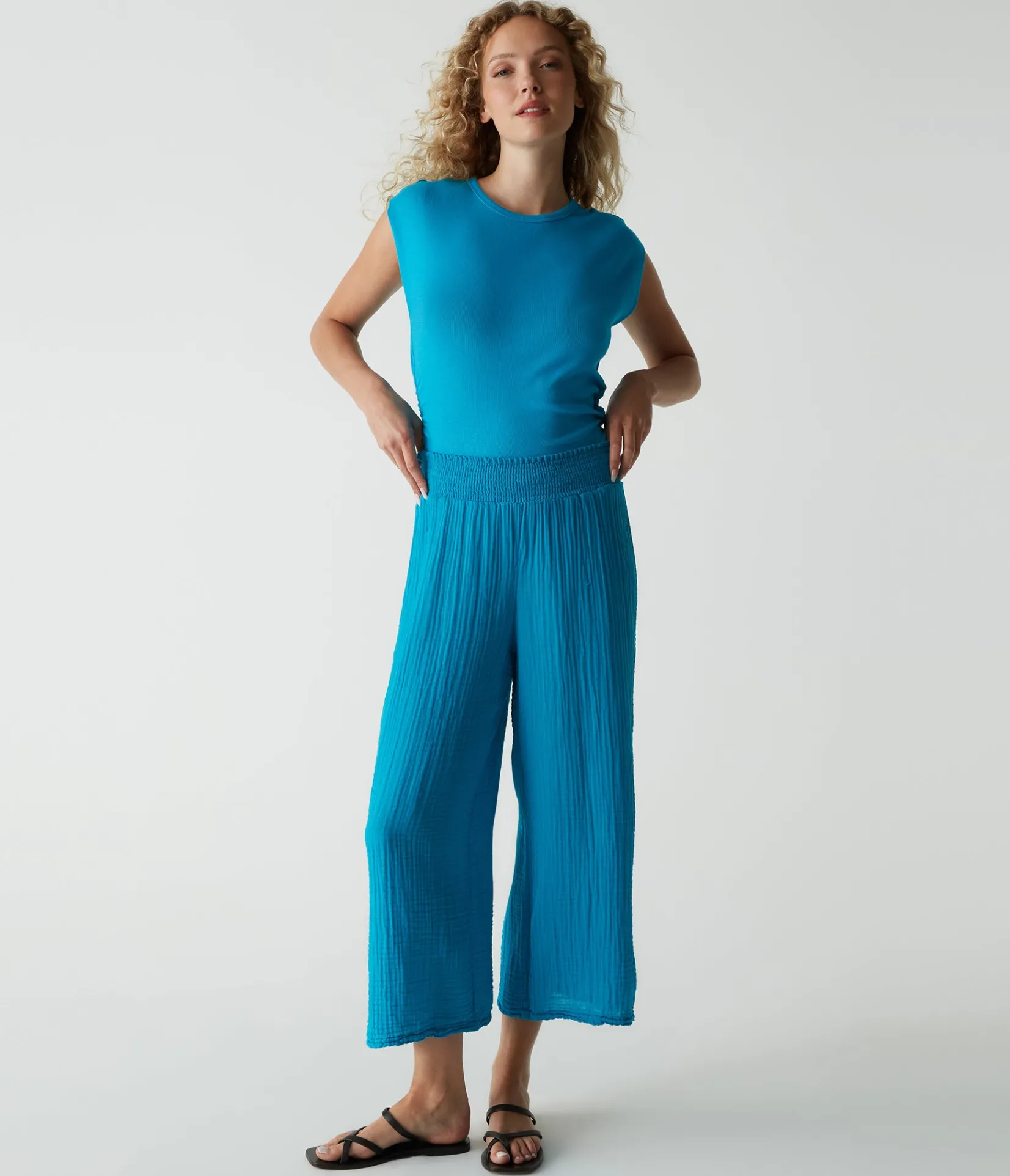 medina_cropped_gauze_pant_68.webp Michael Stars Medina Cropped Gauze Pant- Pants, Shorts & Skirts