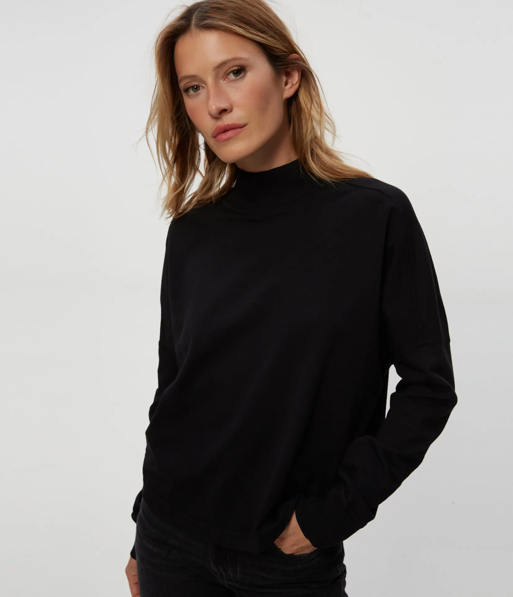 mila_mock_neck_sweatshirt_17.webp Michael Stars Mila Mock Neck Sweatshirt- Loungewear