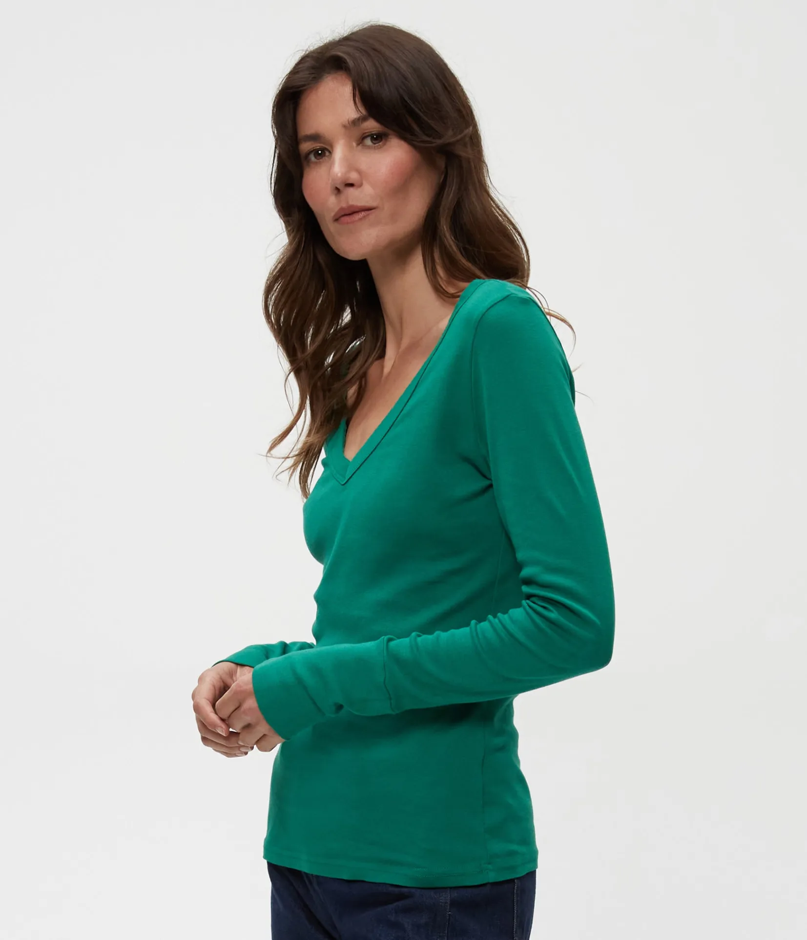 molly_vneck_tee_43.webp Michael Stars Molly V-Neck Tee- T-Shirts | Supima Cotton T-Shirts