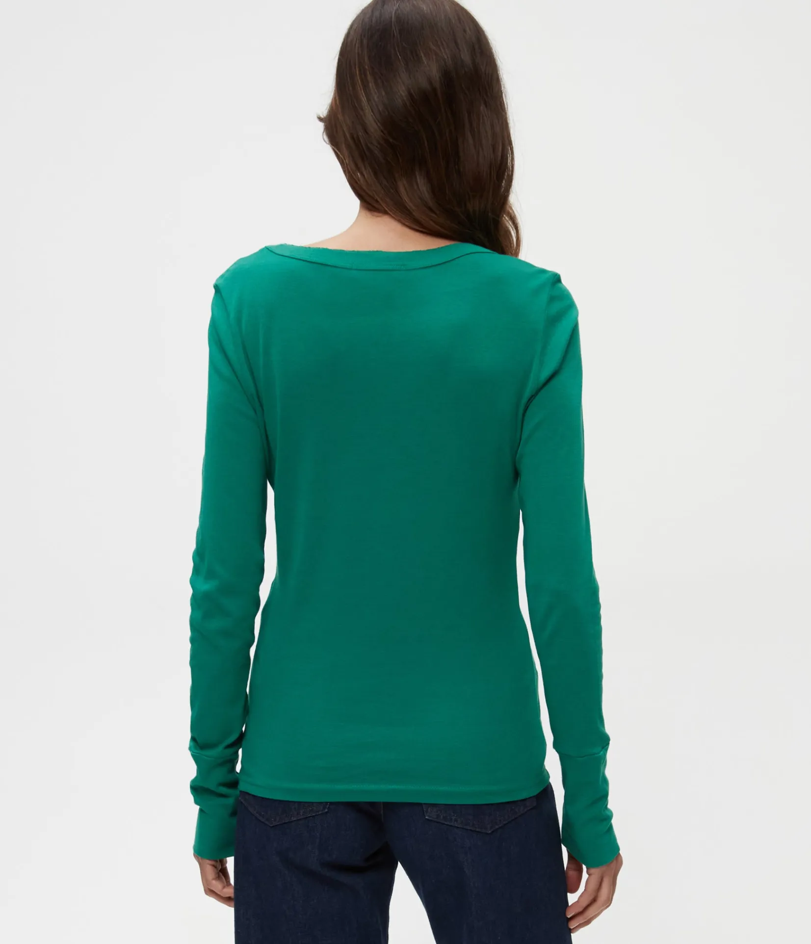 molly_vneck_tee_44.webp Michael Stars Molly V-Neck Tee- T-Shirts | Supima Cotton T-Shirts