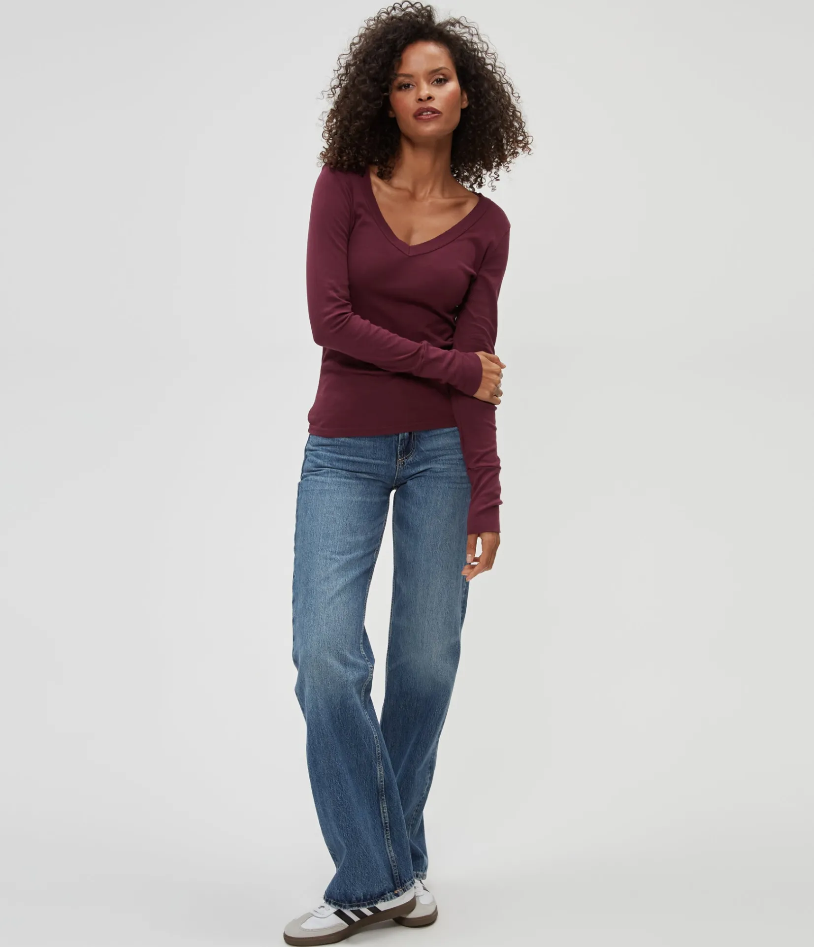 molly_vneck_tee_58.webp Michael Stars Molly V-Neck Tee- T-Shirts | Supima Cotton T-Shirts