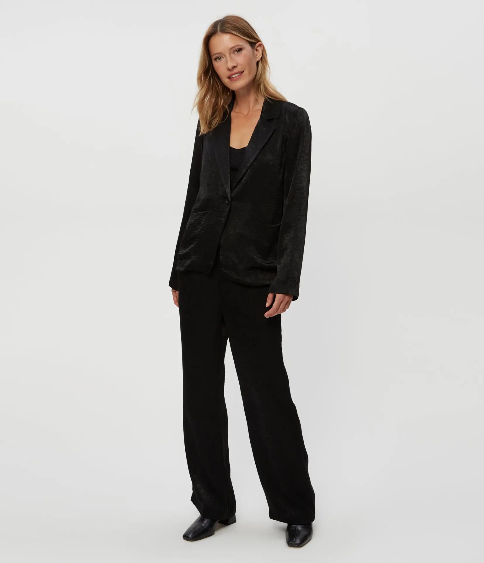 paula_hammered_satin_blazer_3.webp Michael Stars Paula Hammered Satin Blazer- Blazers, Jackets & Outerwear