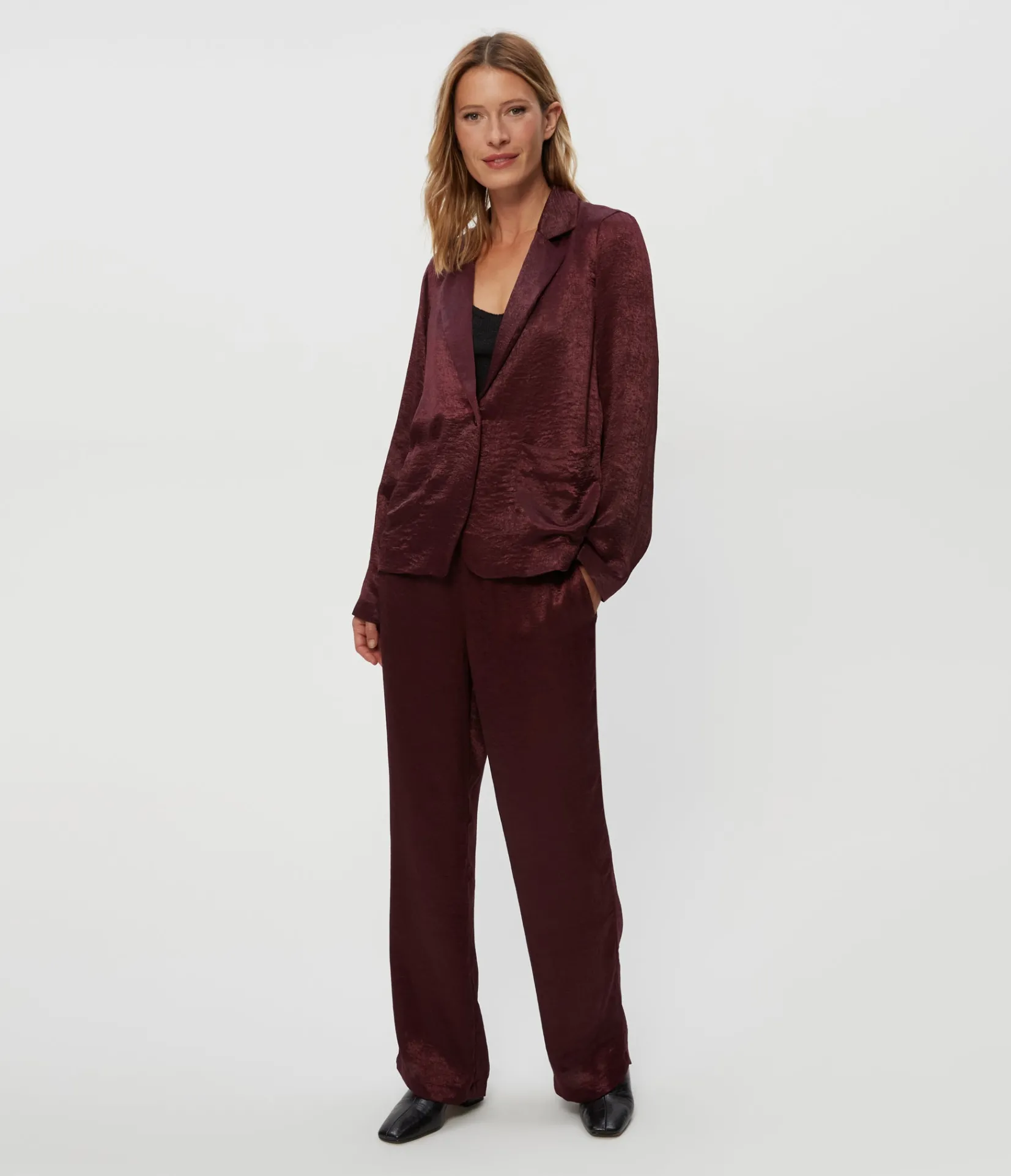 paula_hammered_satin_blazer_7.webp Michael Stars Paula Hammered Satin Blazer- Blazers, Jackets & Outerwear