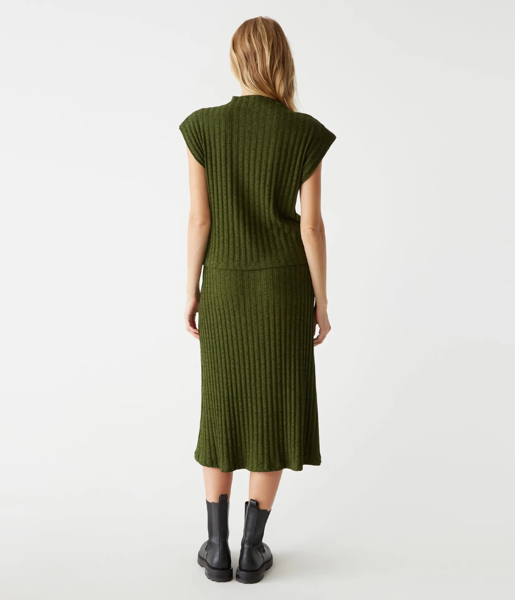shania_midi_skirt_2.webp Michael Stars Shania Midi Skirt- Sweaters & Cardigans | Pants, Shorts & Skirts