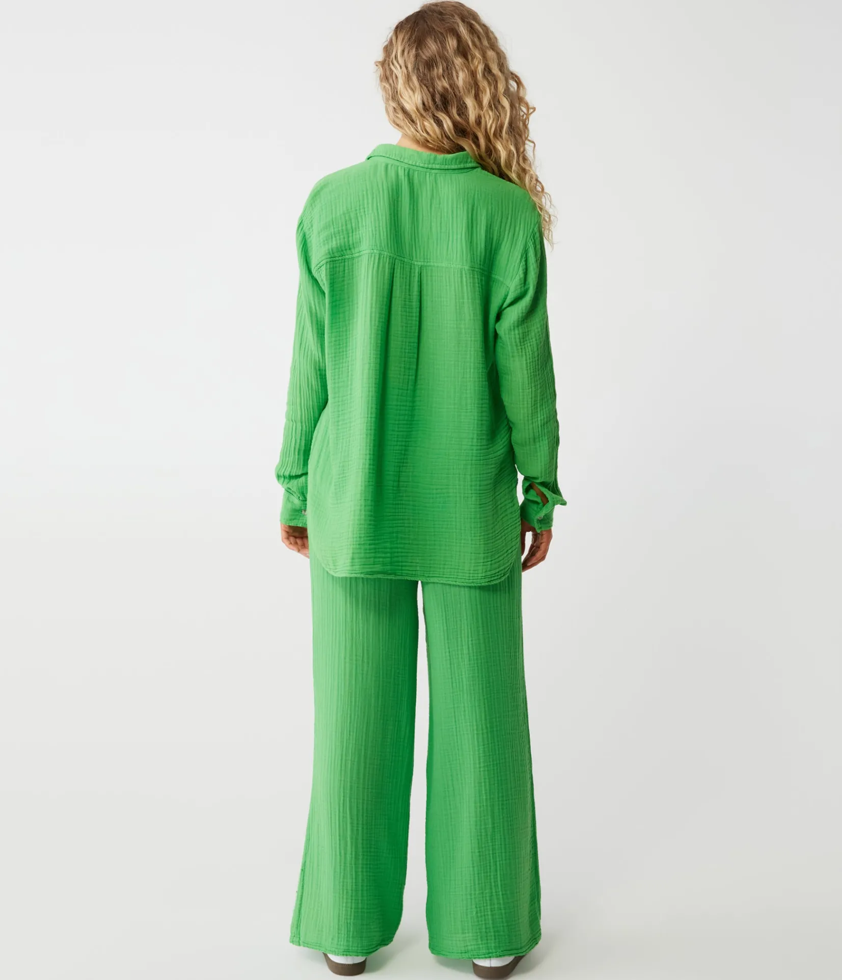 susie_gauze_pant_55.webp Michael Stars Susie Gauze Pant- Pants, Shorts & Skirts