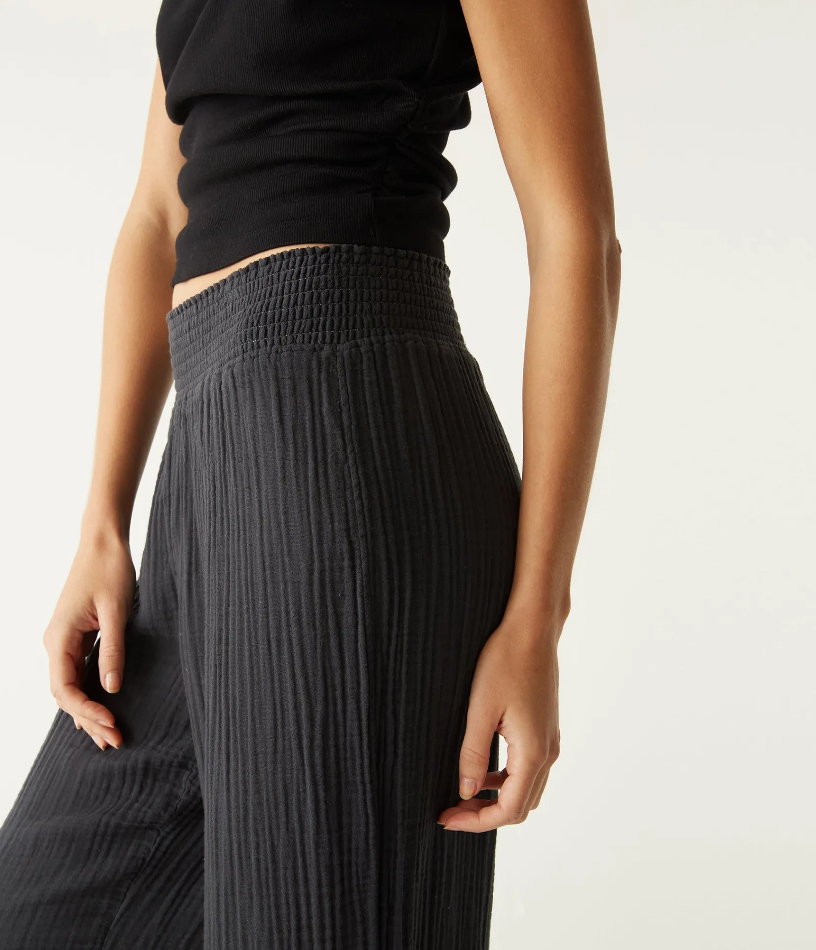 susie_gauze_pant_92.webp Michael Stars Susie Gauze Pant- Pants, Shorts & Skirts